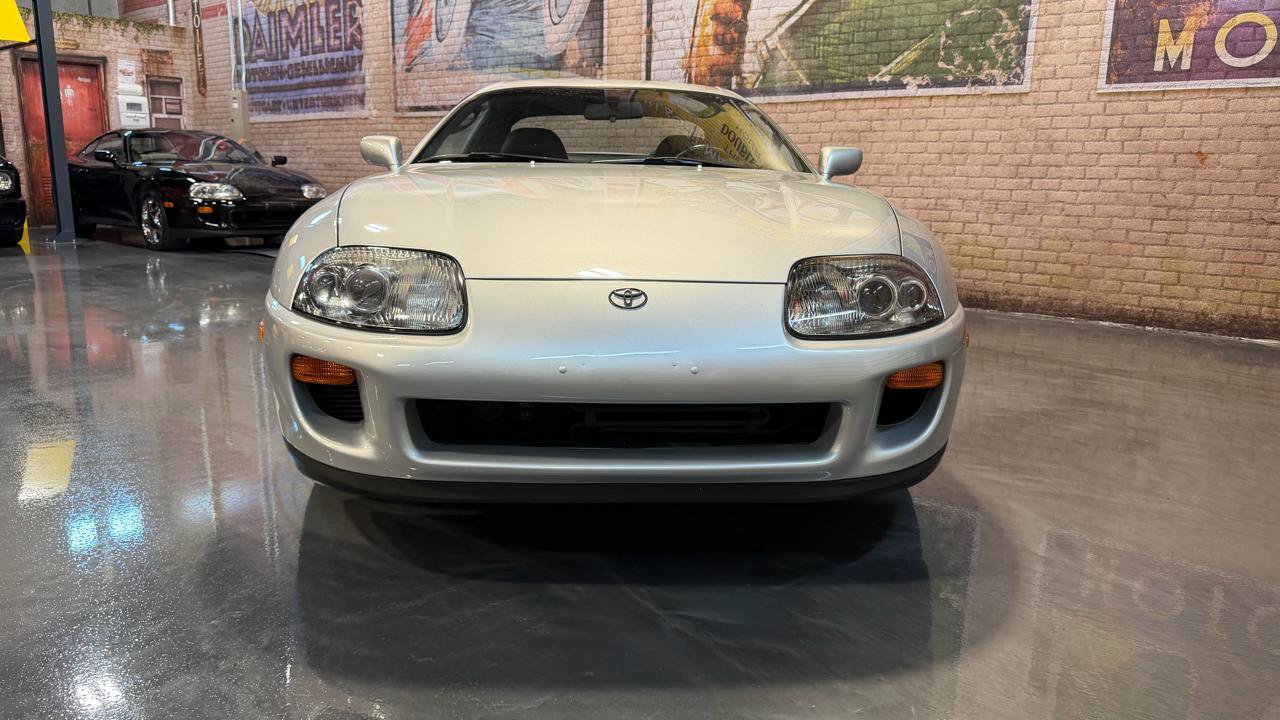 Used 1993 Toyota Supra Turbo RWD image 2