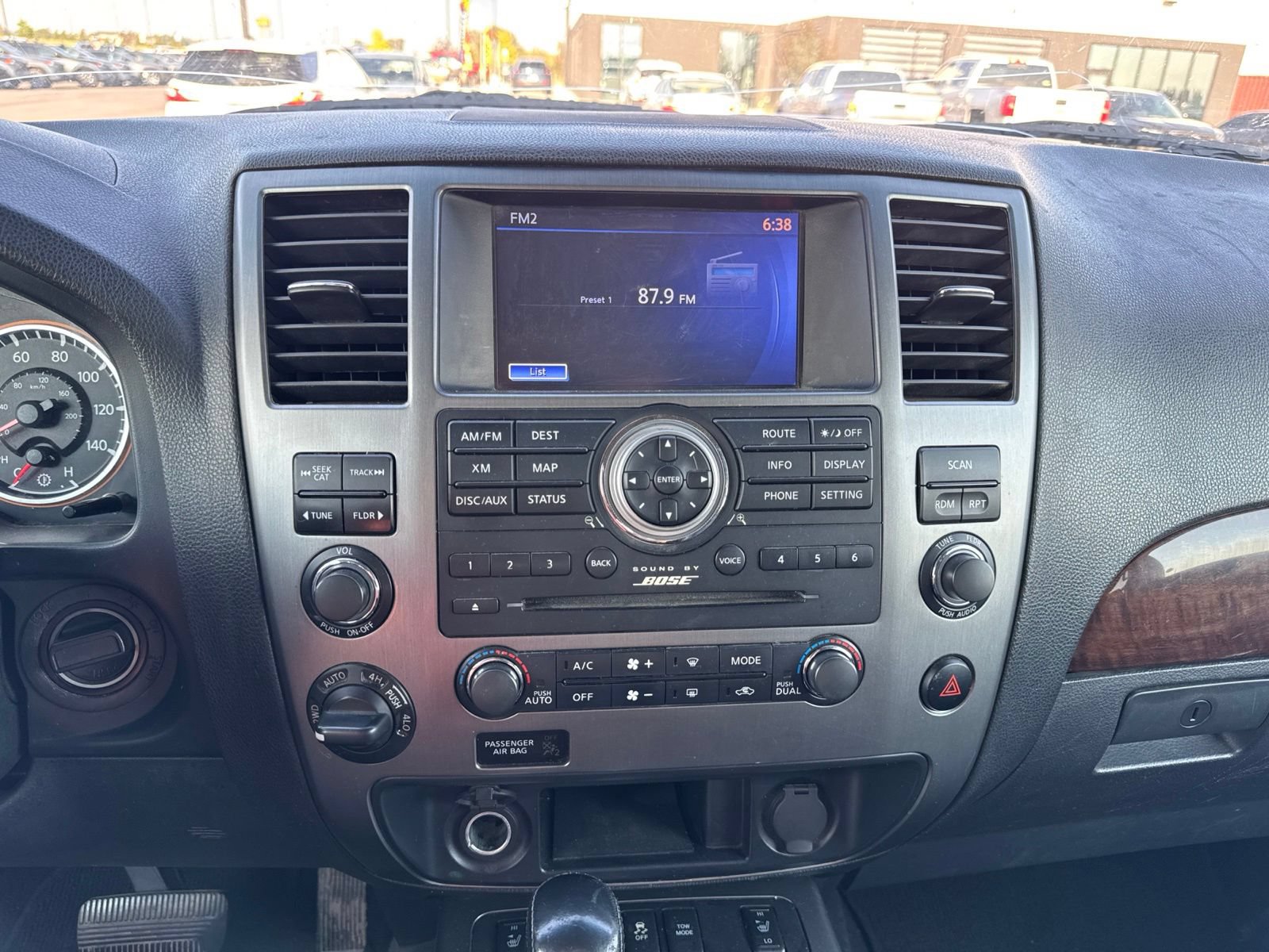 Used 2014 Nissan Armada Platinum AWD/4WD image 17
