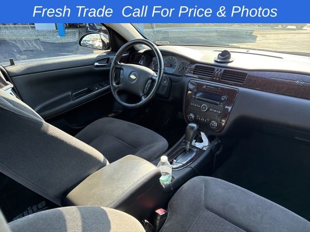 Used 2014 Chevrolet Impala LT w/ LT Sunroof Package image 10