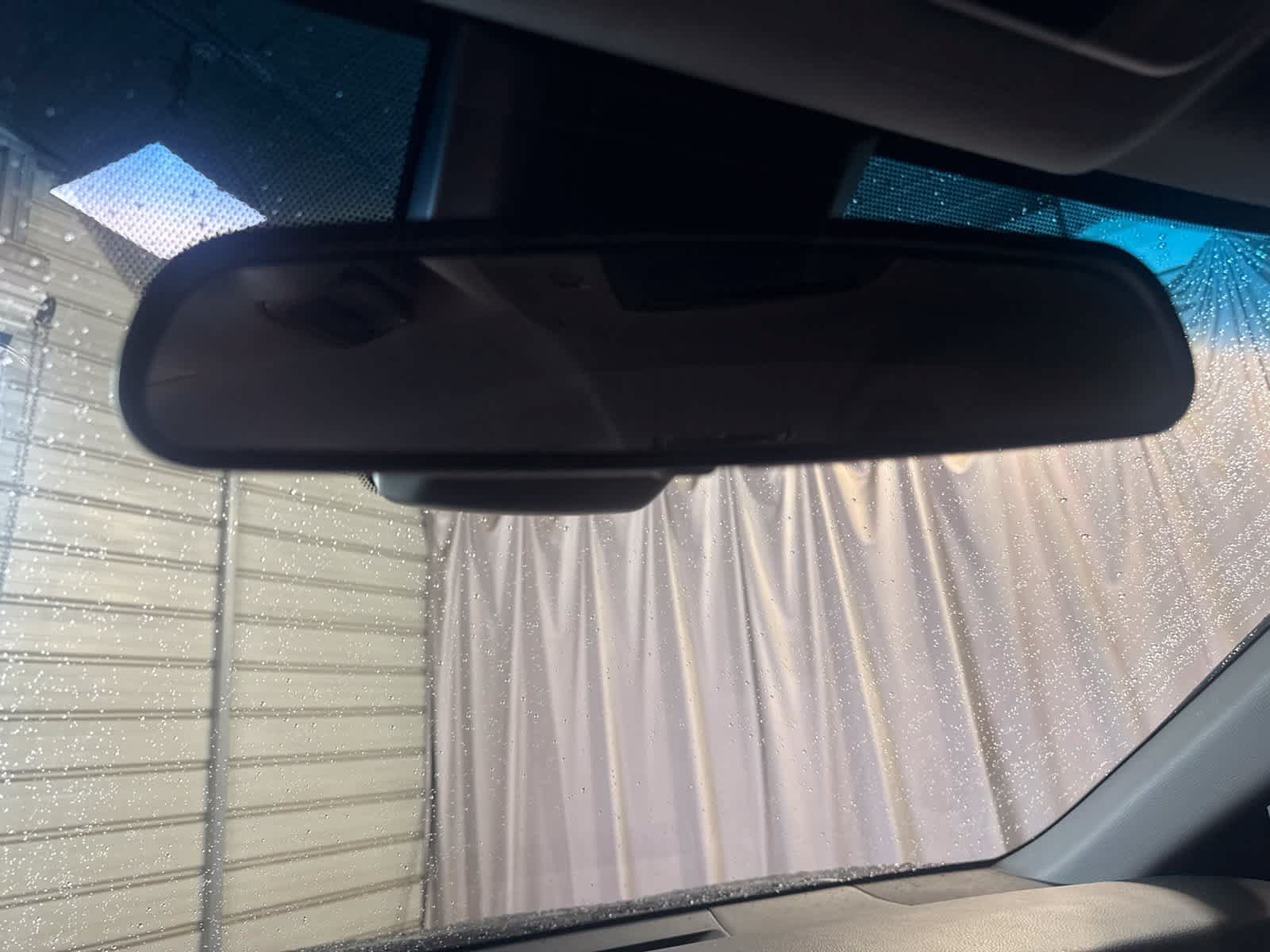 Used 2018 Toyota Camry SE FWD image 21