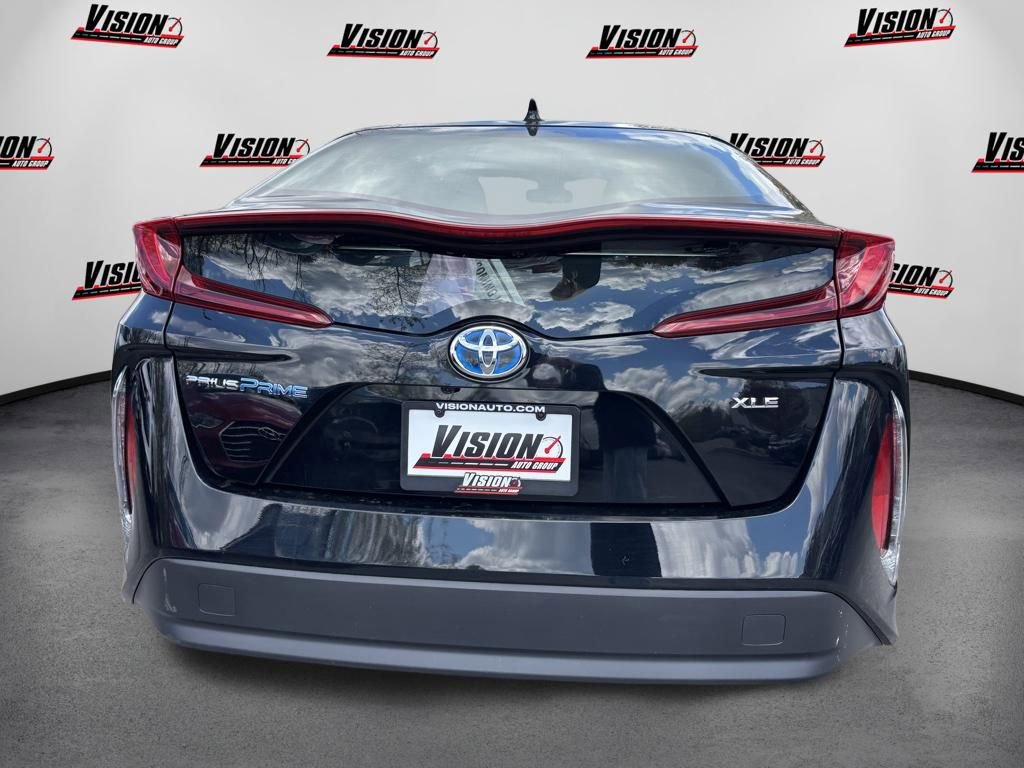 Used 2022 Toyota Prius Prime XLE FWD image 6