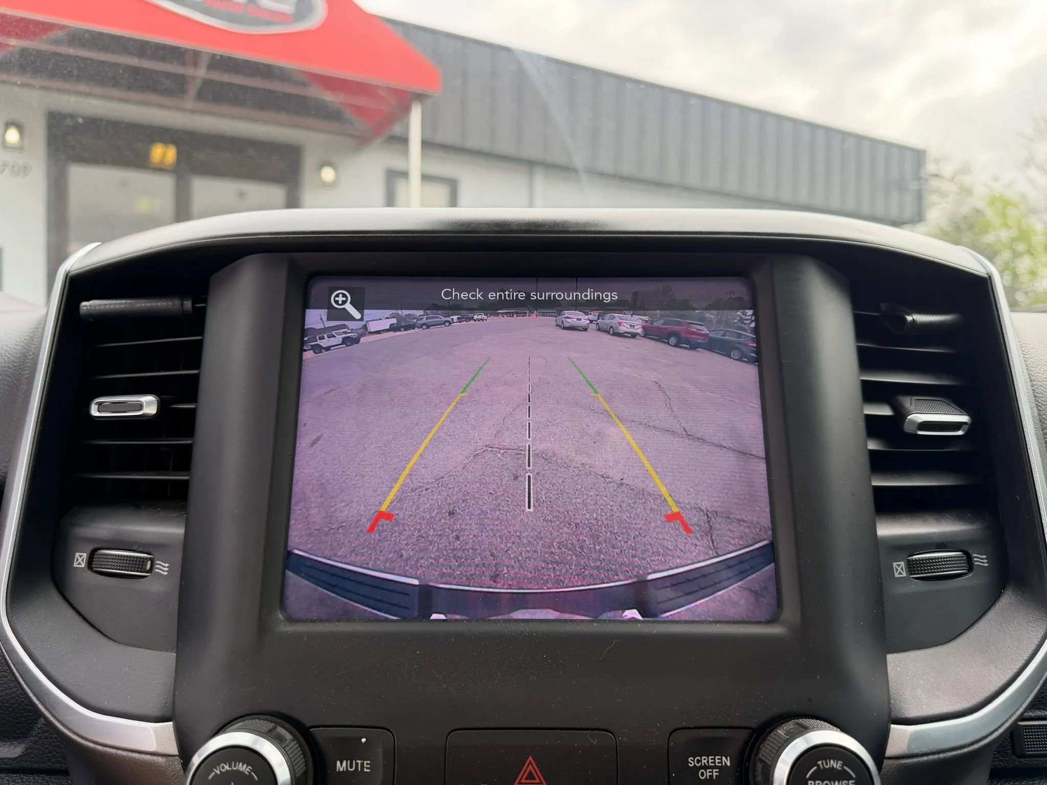 Used 2019 RAM 1500 Big Horn image 22