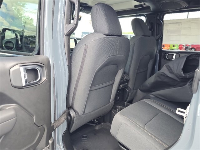 New 2025 Jeep Gladiator Willys image 5