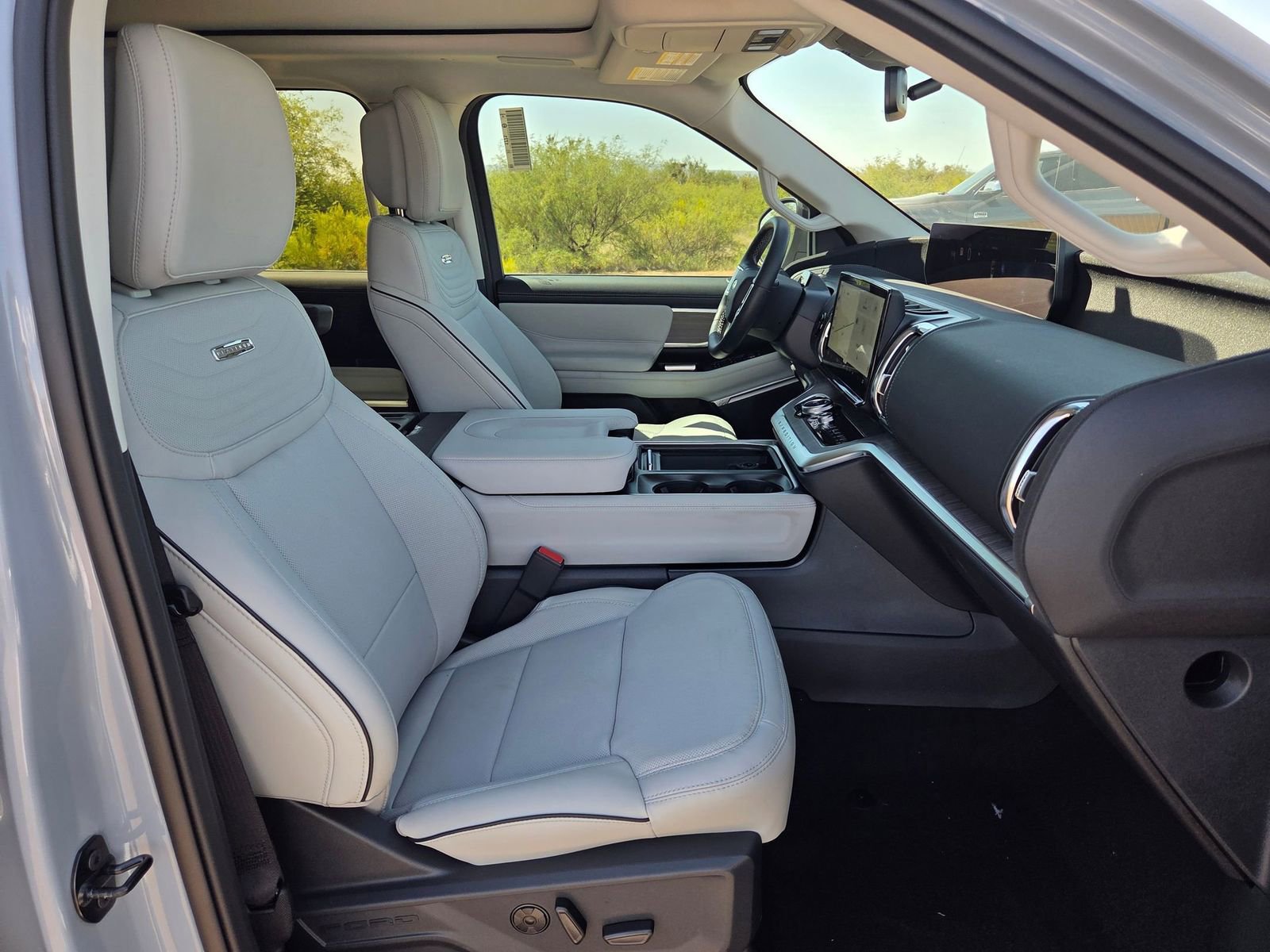 New 2026 Ford Expedition Platinum w/ Platinum Ultimate Package AWD/4WD image 28