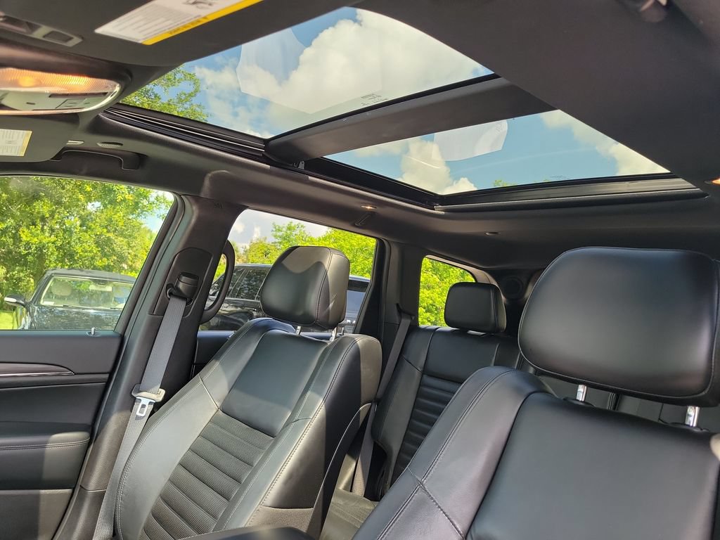 Used 2021 Jeep Grand Cherokee Limited X RWD image 21