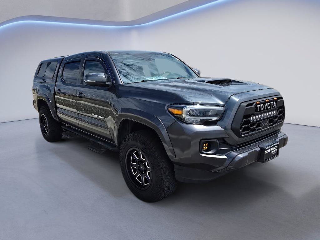 Used 2022 Toyota Tacoma TRD Sport w/ Technology Package RWD image 7