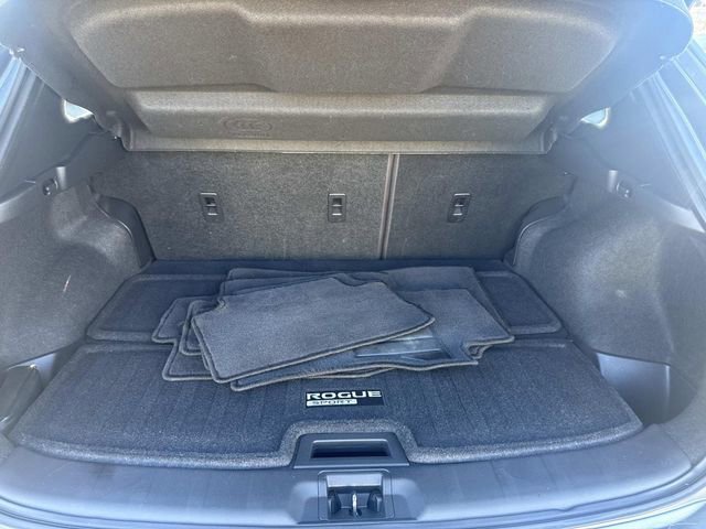 Used 2020 Nissan Rogue Sport SV w/ All-Weather Package image 8