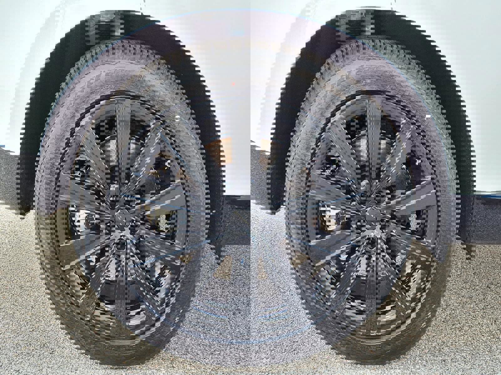 New 2026 Land Rover Range Rover SE image 6