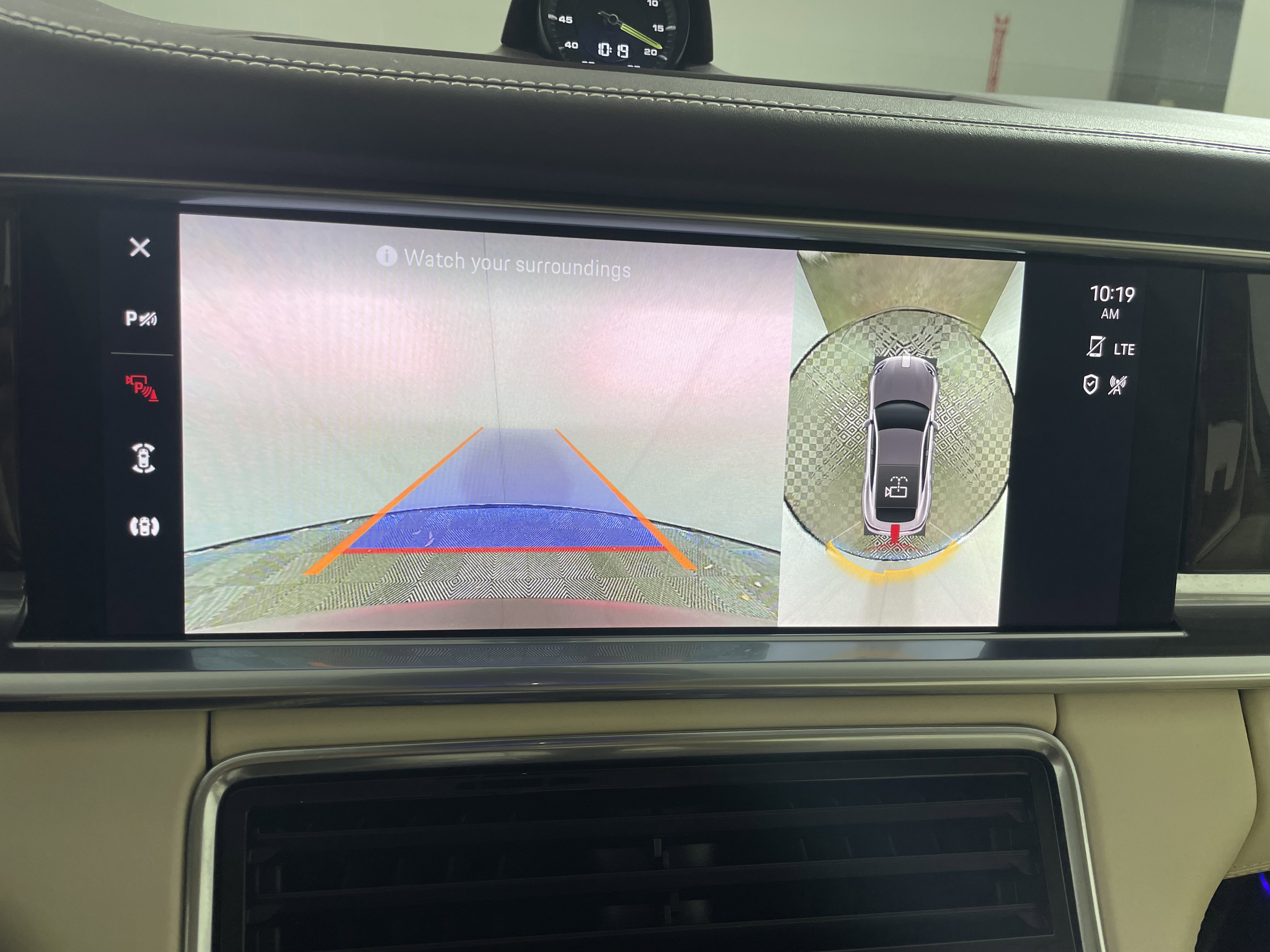 Certified 2023 Porsche Panamera 4 Platinum Edition w/ Assistance Package image 24