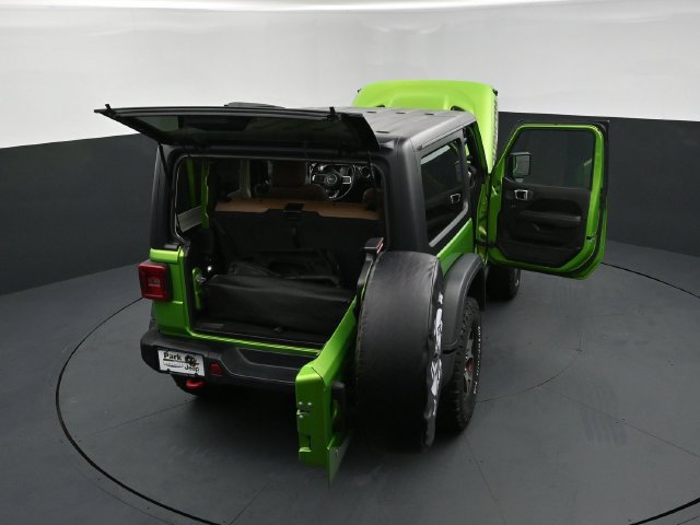 Used 2020 Jeep Wrangler Rubicon AWD/4WD image 29