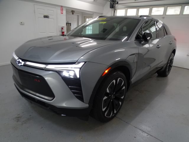 Certified 2025 Chevrolet Blazer EV RS AWD/4WD image 14