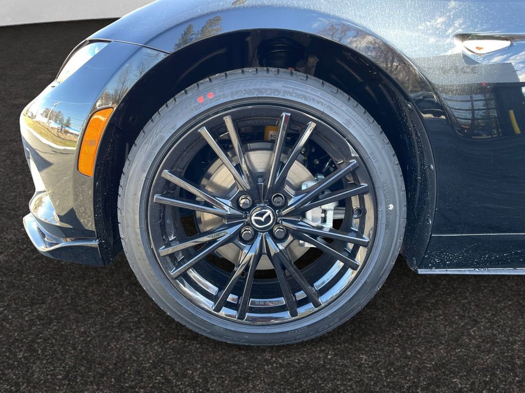 New 2026 MAZDA MX-5 Miata Club w/ Weather Package image 11