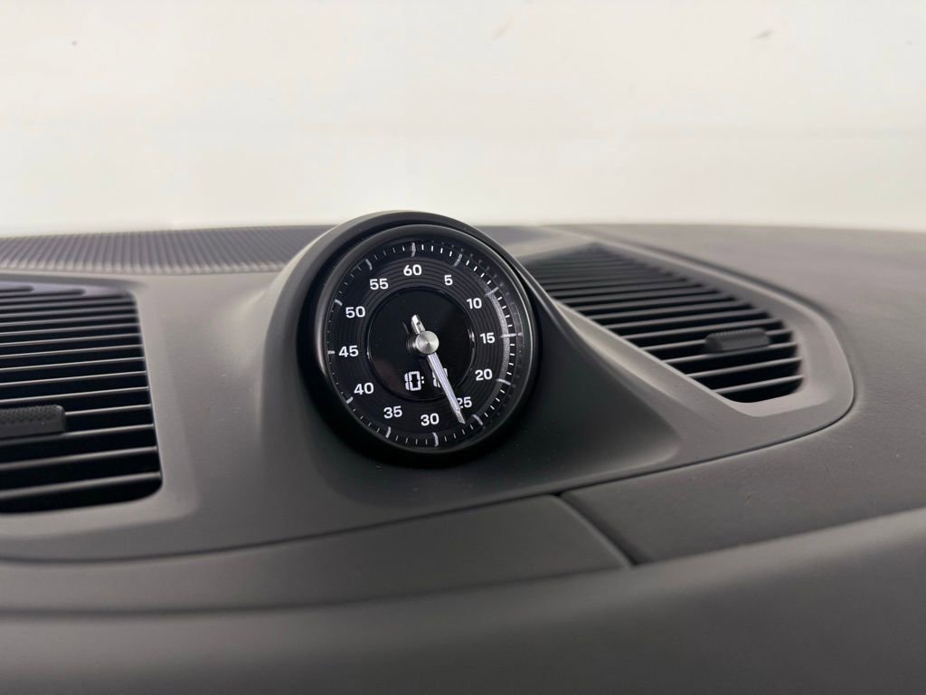 New 2026 Porsche Cayenne Coupe image 31