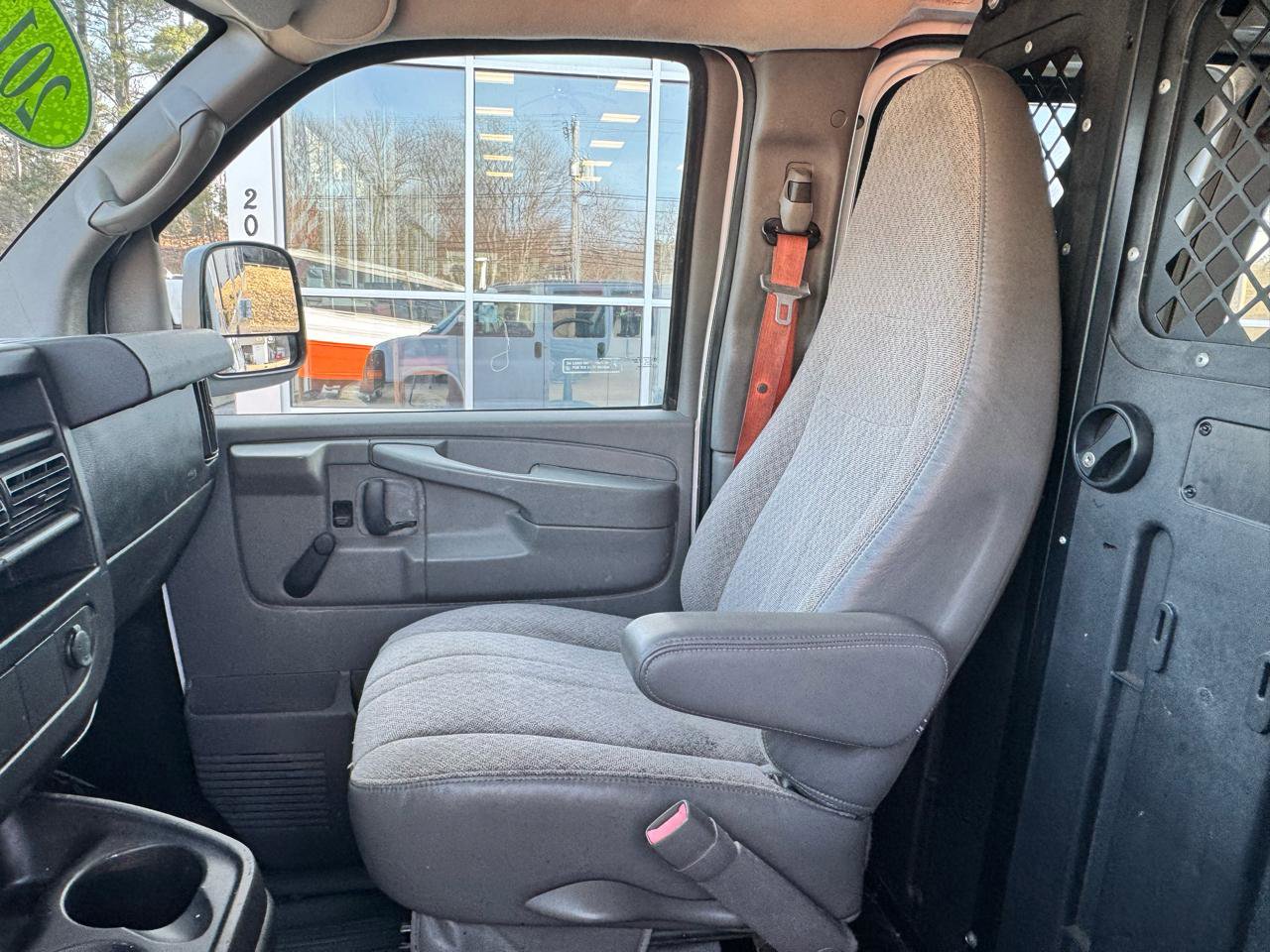 Used 2013 GMC Savana 2500 w/ Cold Climate Package image 33