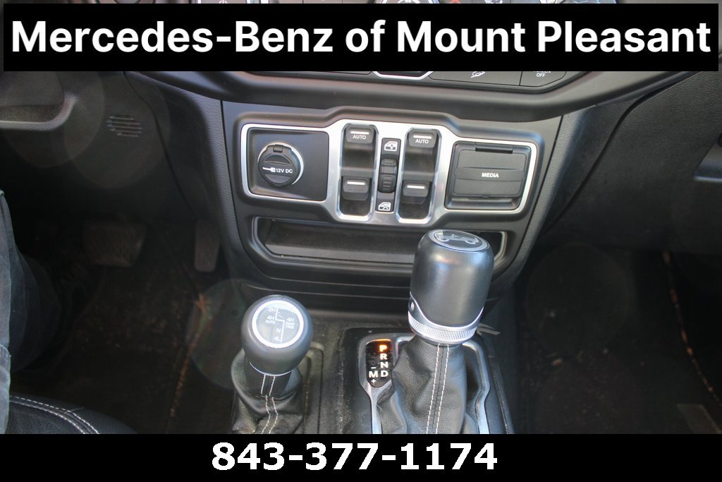 Used 2018 Jeep Wrangler Unlimited Sahara image 33