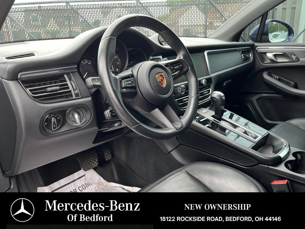 Used 2022 Porsche Macan GTS AWD/4WD image 9