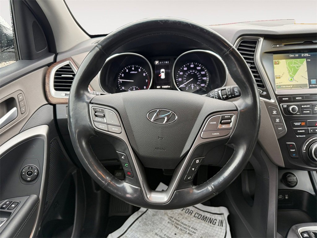 Used 2017 Hyundai Santa Fe Limited image 12