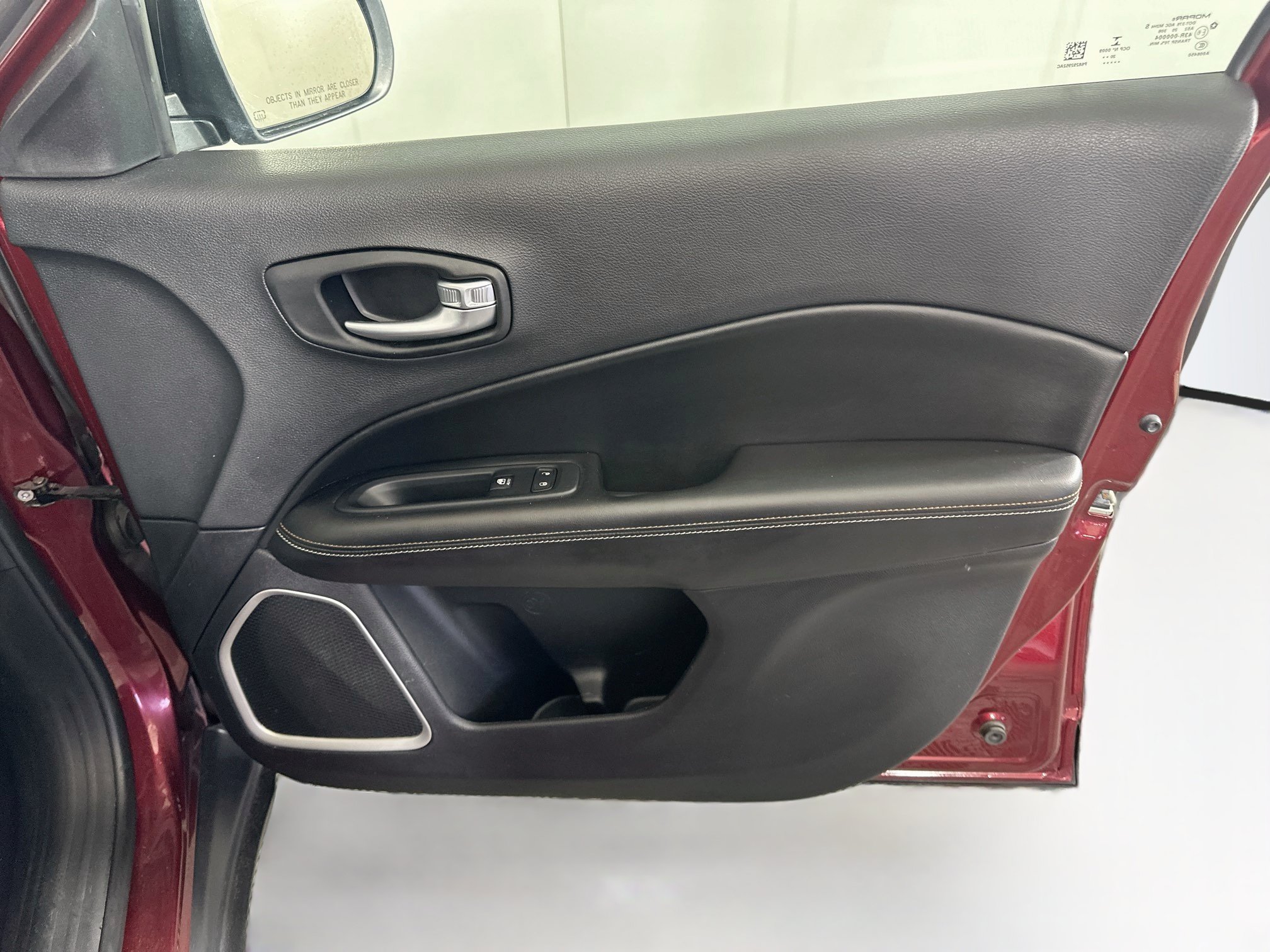 Used 2021 Jeep Compass Sport FWD image 29