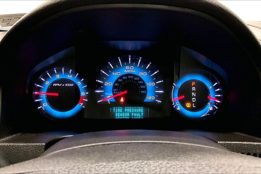Used 2011 Ford Fusion SEL w/ 302A Rapid Spec Order Code FWD image 13