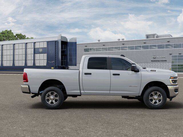 New 2025 RAM 2500 Big Horn w/ Safety Group AWD/4WD image 24