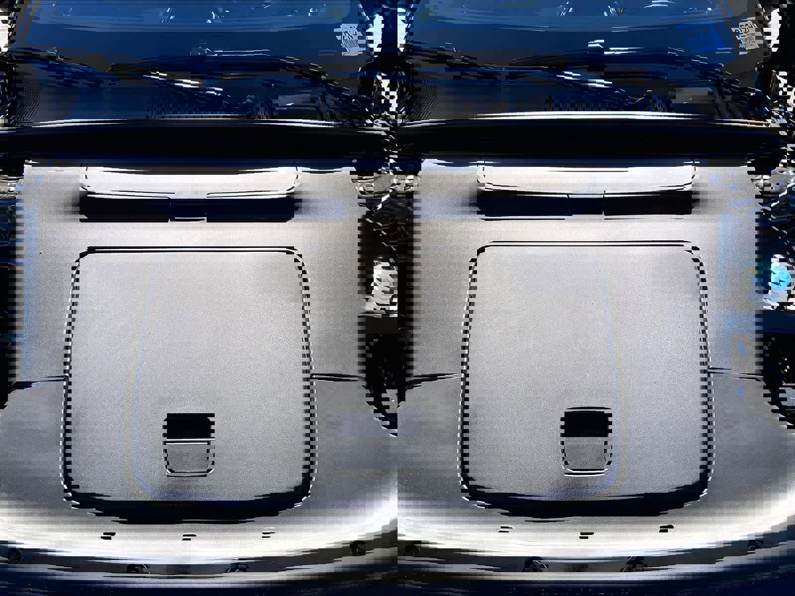 New 2026 Volvo EX30 Cross Country Ultra w/ Protection Package Premier image 13