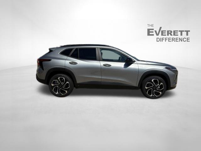 New 2026 Chevrolet Trax RS w/ Sunroof Package FWD image 8