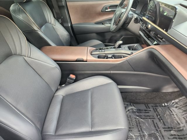 Used 2023 Toyota Crown AWD/4WD image 13