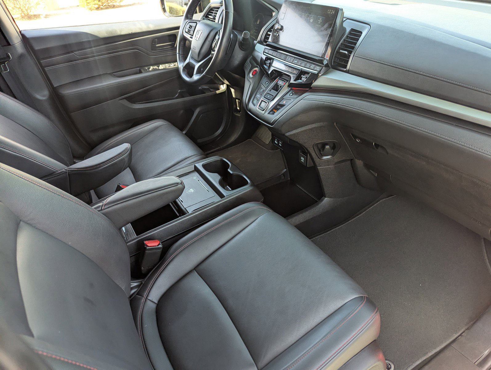 Used 2025 Honda Odyssey Sport-L image 13