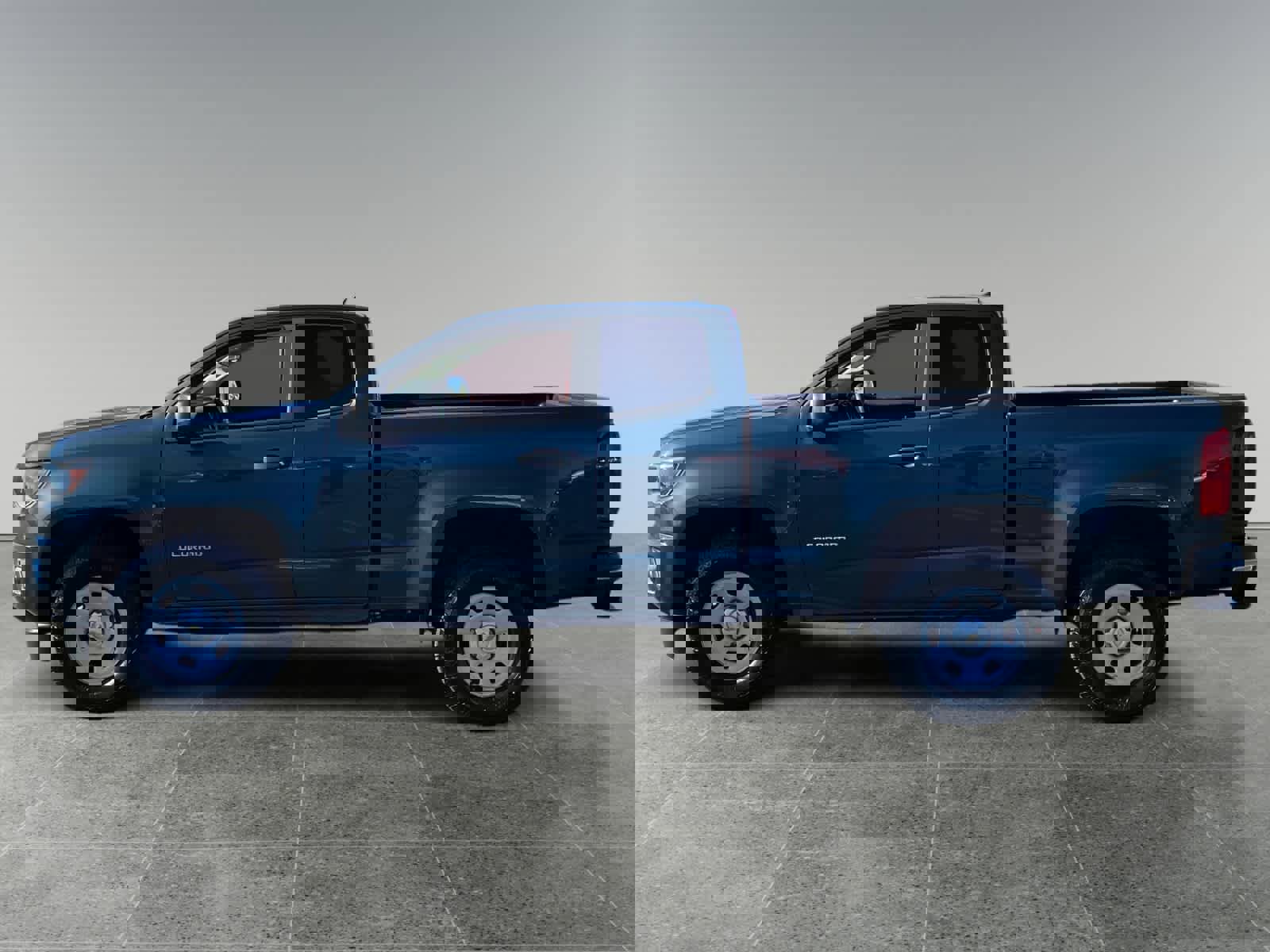 Used 2017 Chevrolet Colorado 2WD Extended Cab image 2