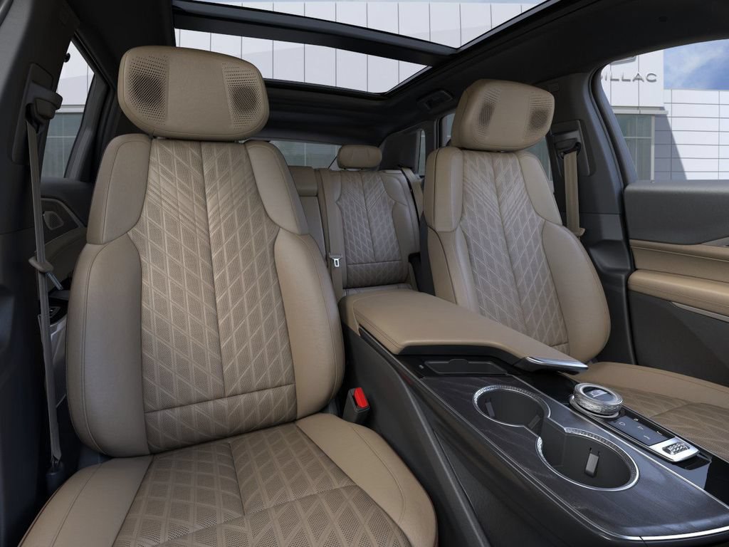 New 2026 Cadillac Lyriq Signature Luxury w/ Nappa Leather Package AWD/4WD image 16