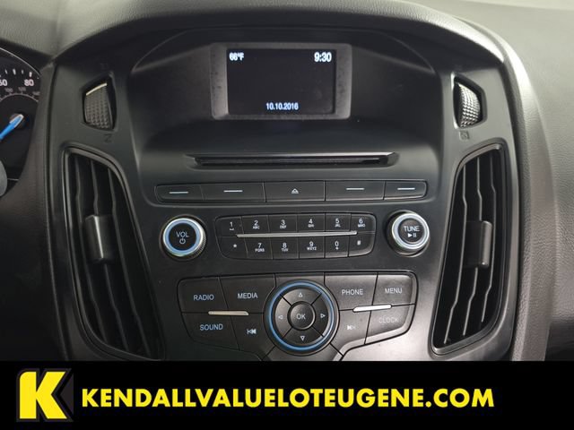 Used 2015 Ford Focus SE FWD image 17