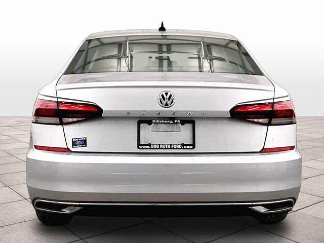 Used 2021 Volkswagen Passat 2.0T S FWD image 4