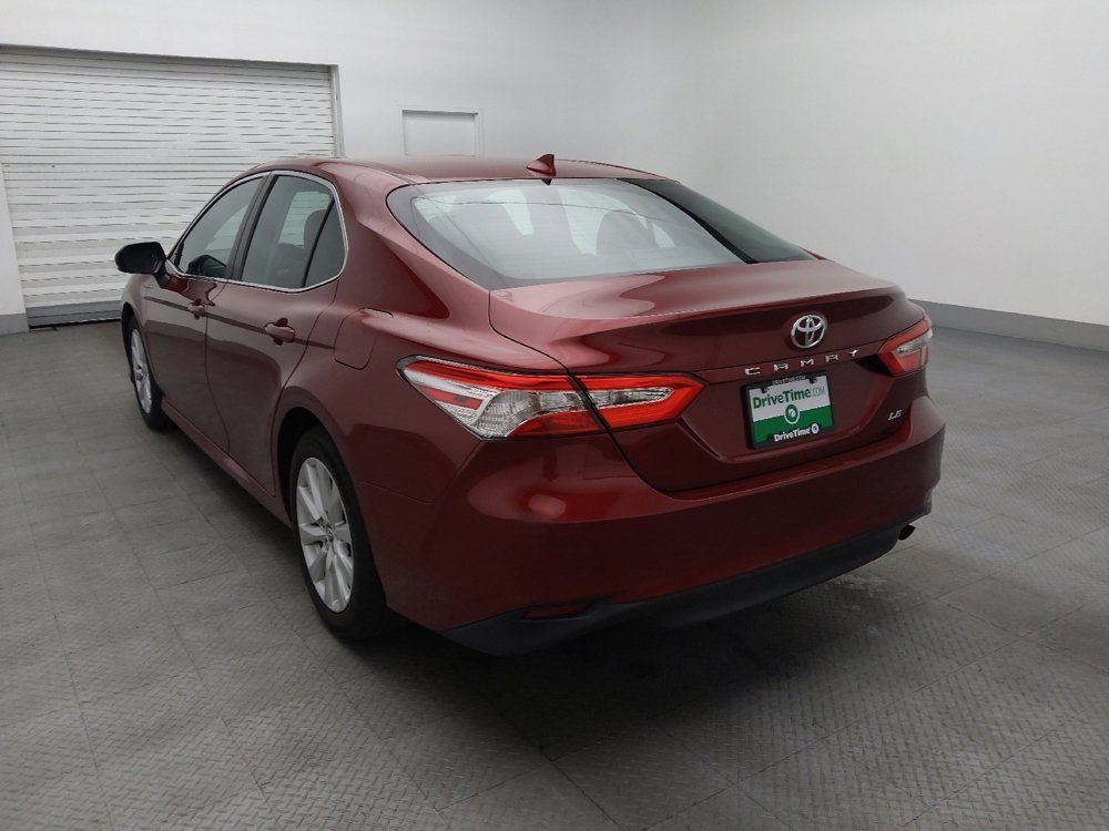 Used 2019 Toyota Camry LE image 5