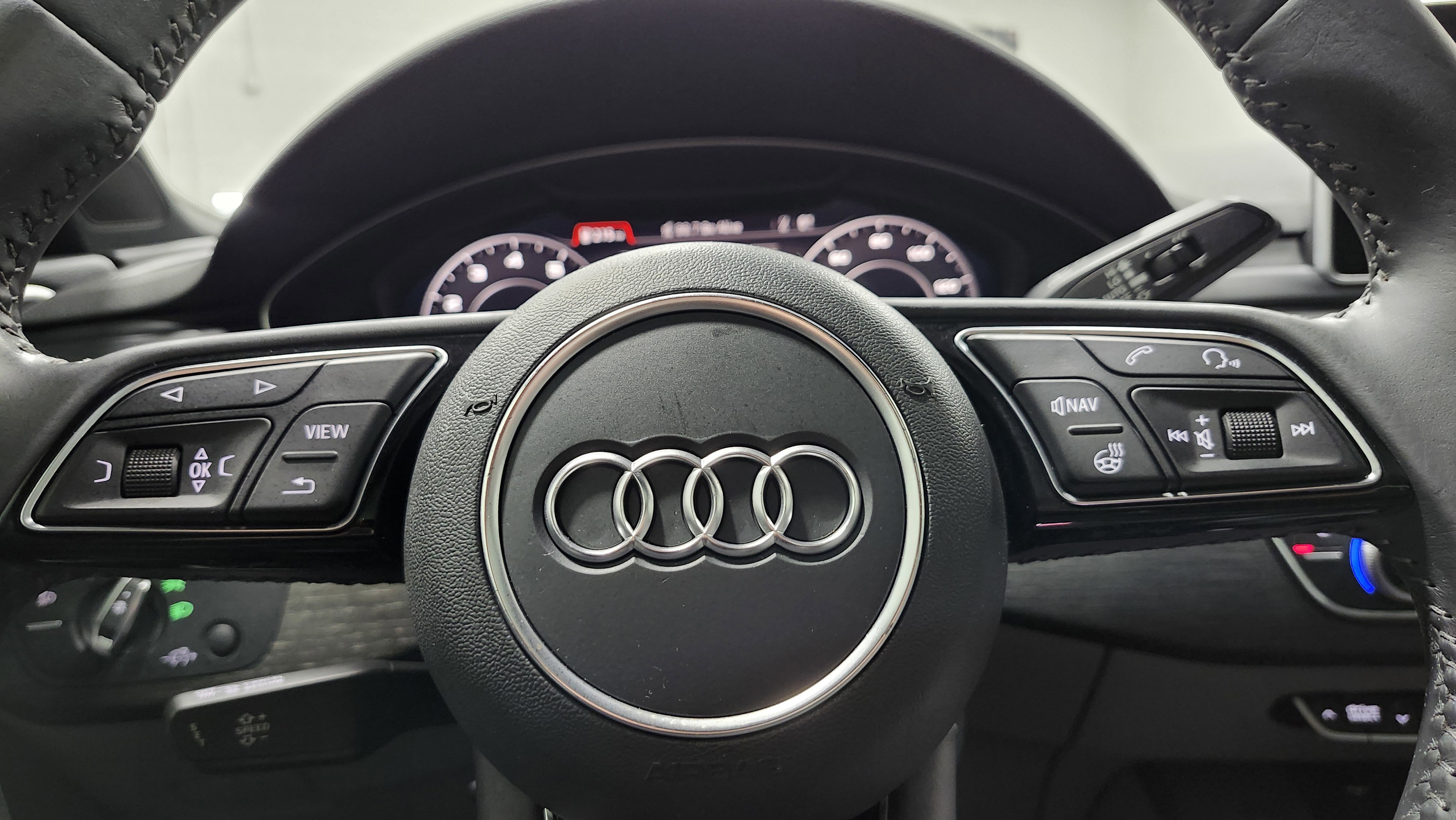 Used 2018 Audi A5 2.0T Premium Plus w/ Premium Plus image 33