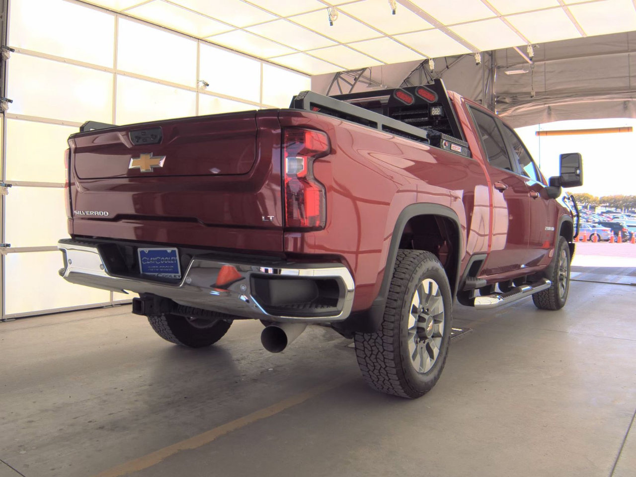 Used 2024 Chevrolet Silverado 2500 LT image 4