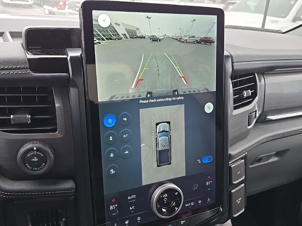 New 2025 Ford F150 Lightning Flash AWD/4WD image 4