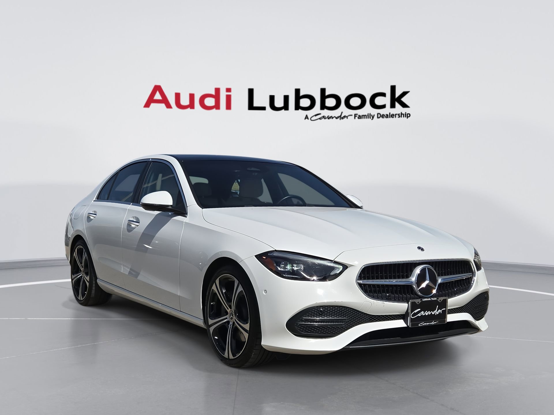 Used 2025 Mercedes-Benz C 300 Sedan image 1