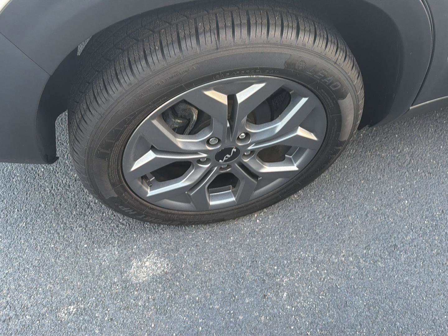 Used 2024 Kia Seltos S FWD image 10
