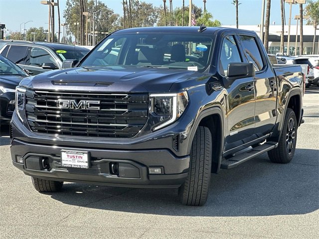 New 2026 GMC Sierra 1500 Elevation w/ LPO, Elevation Black Package image 6
