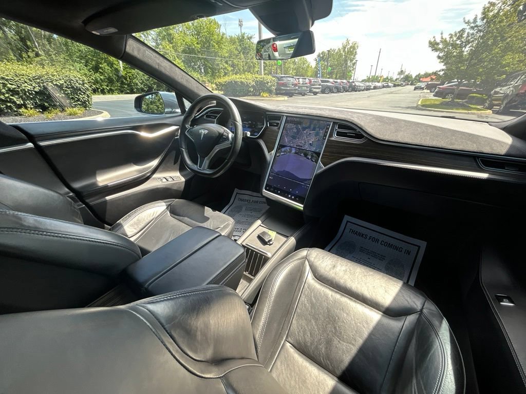 Used 2016 Tesla Model S 90D AWD/4WD image 34