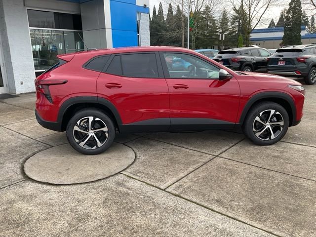 New 2026 Chevrolet Trax RS w/ Driver Confidence Package FWD image 10
