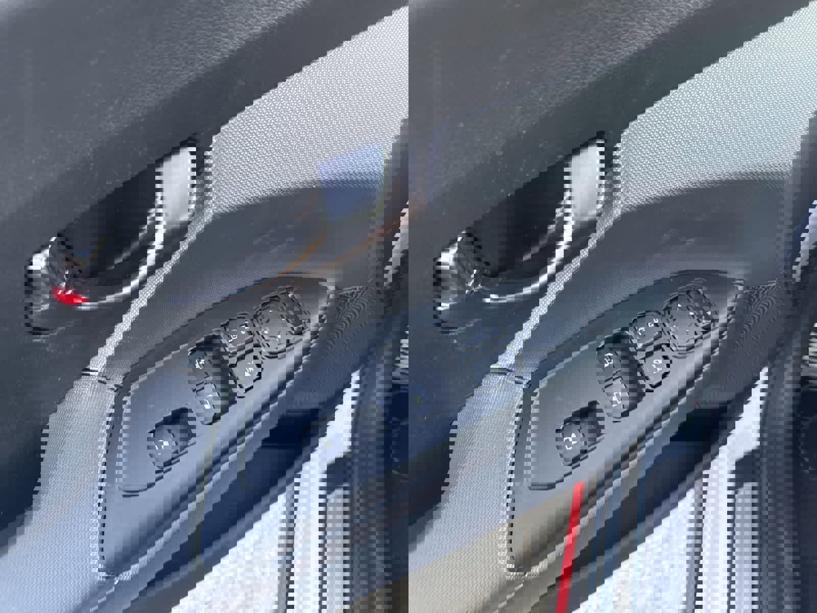 Used 2020 Hyundai Veloster N w/ Performance Package image 17