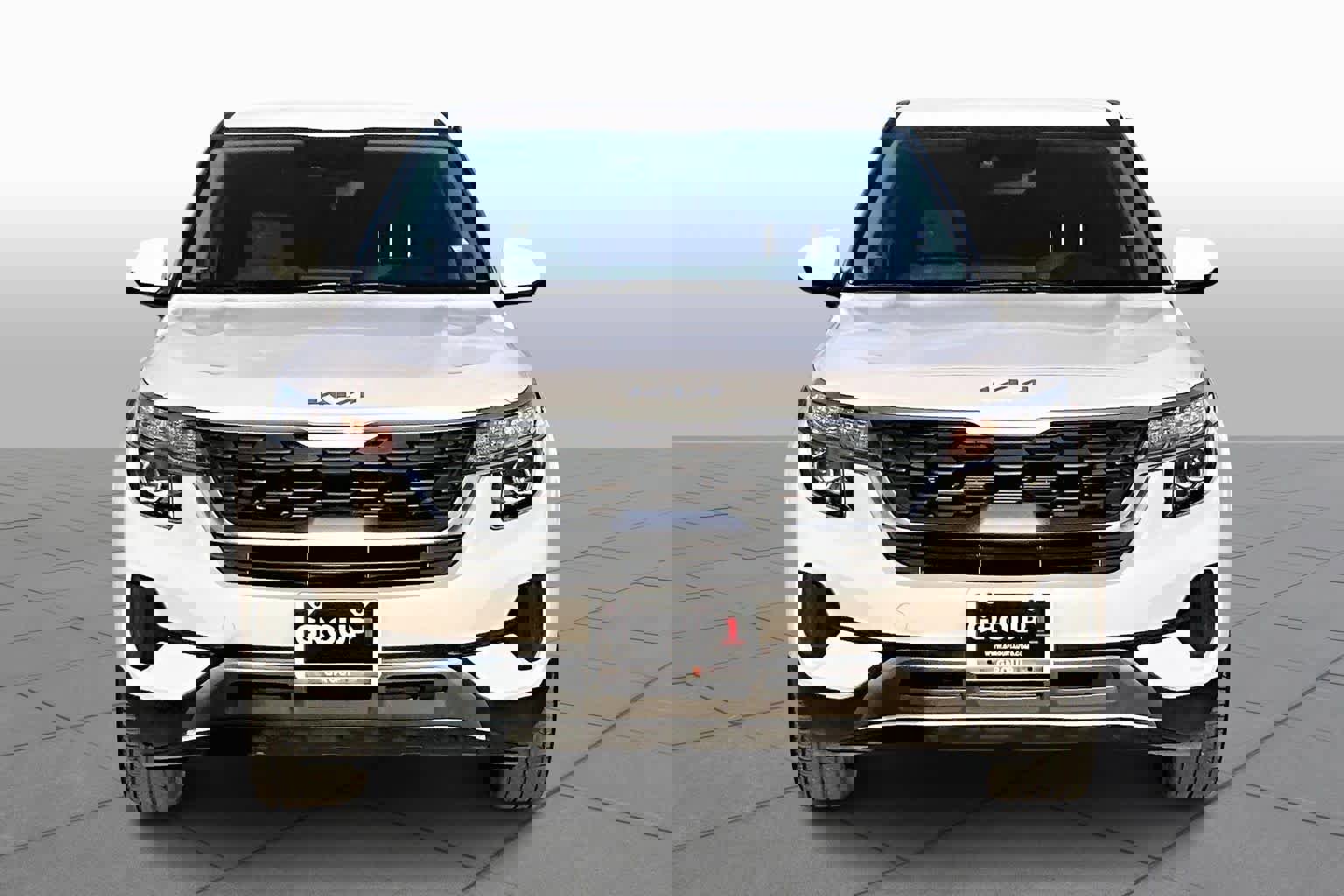 Used 2023 Kia Seltos LX image 3