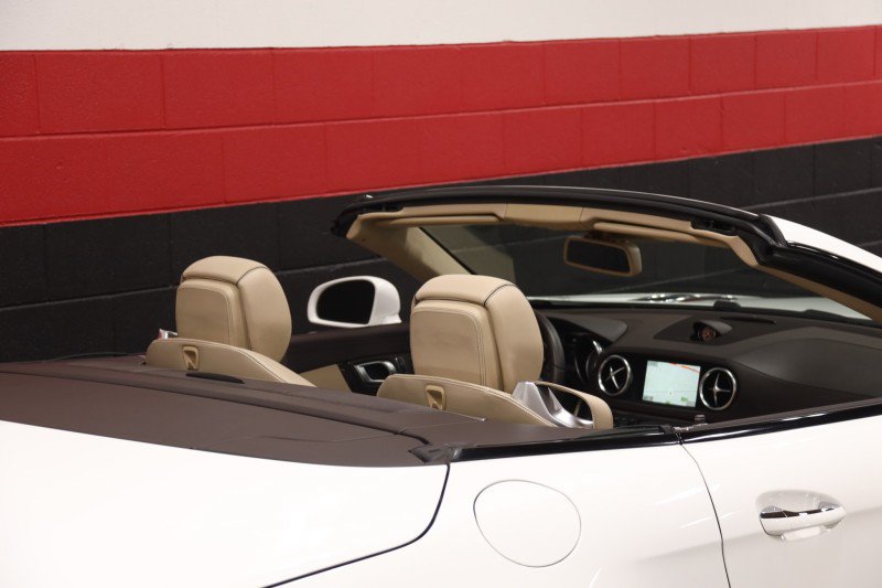 Used 2015 Mercedes-Benz SL 400 image 10