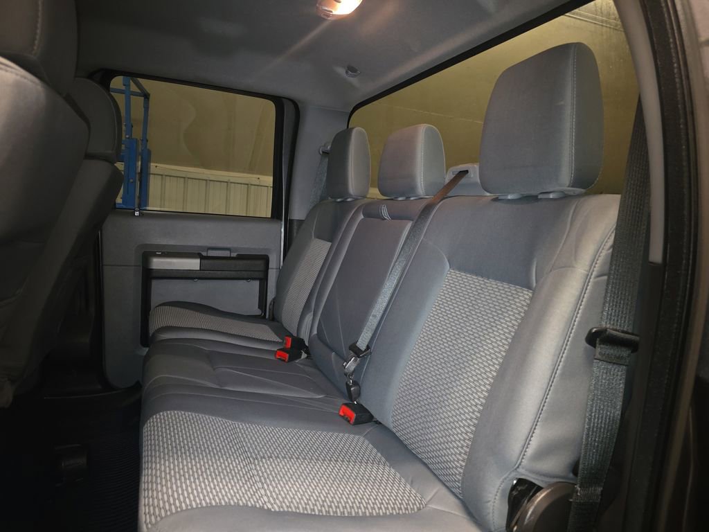 Used 2015 Ford F350 XLT w/ XLT Premium Package AWD/4WD image 29