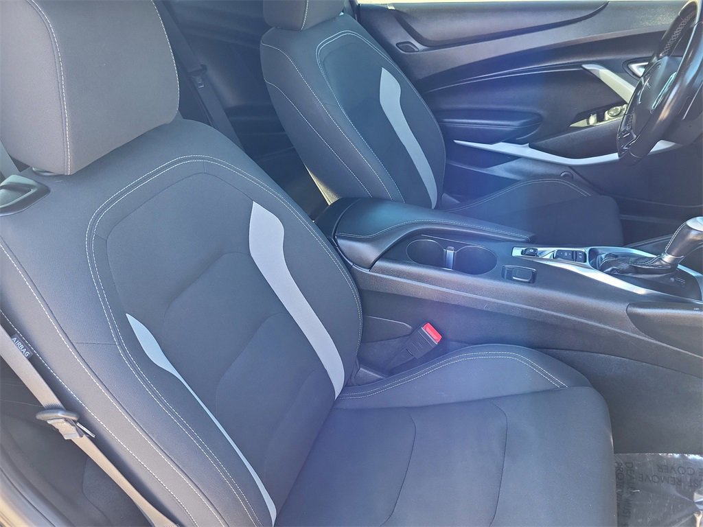 Certified 2022 Chevrolet Camaro LT image 16