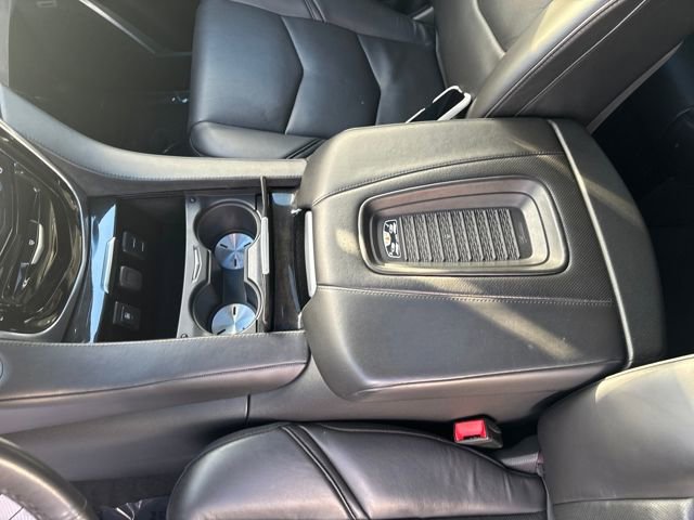 Used 2019 Cadillac Escalade ESV Platinum image 29