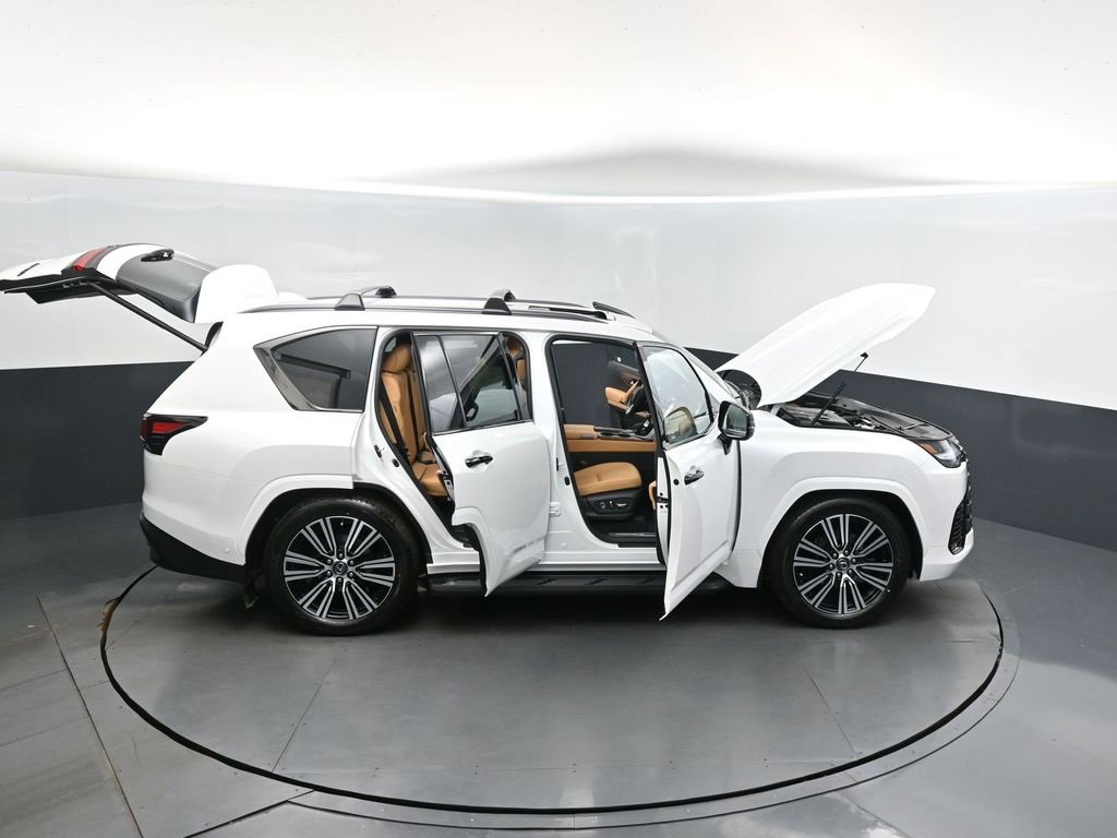 New 2026 Lexus LX 700h Luxury image 55
