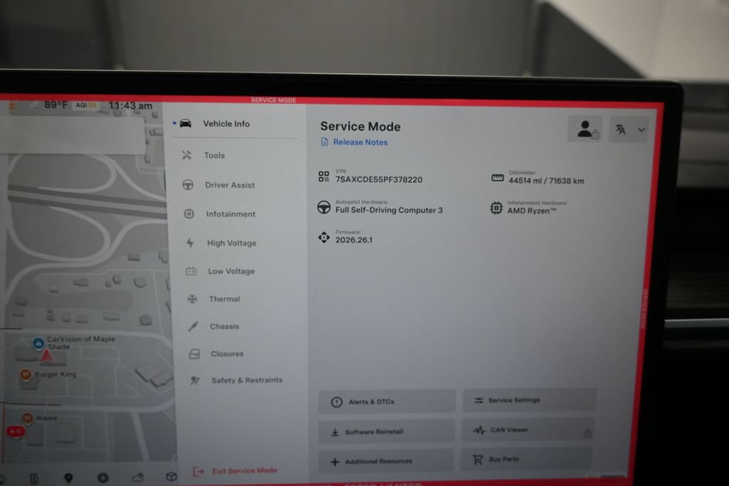 Used 2023 Tesla Model X AWD/4WD image 17