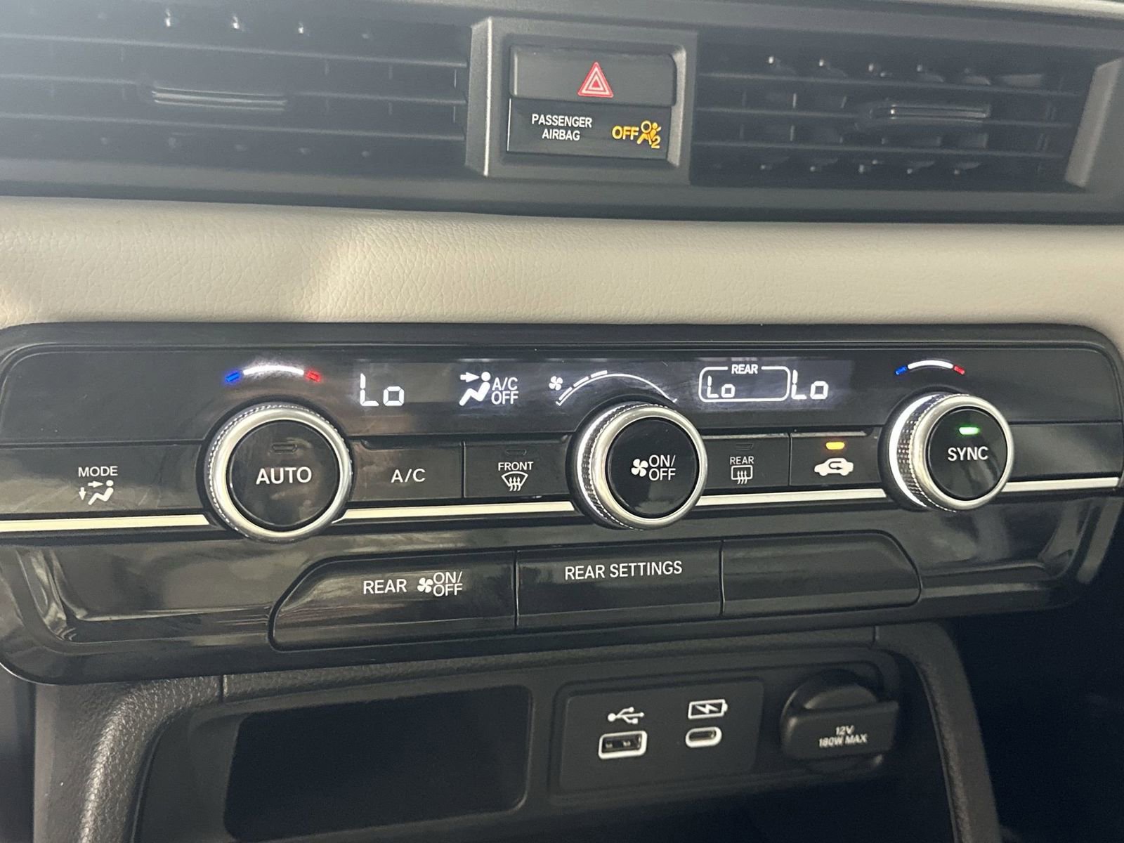 Used 2023 Honda Pilot LX image 23